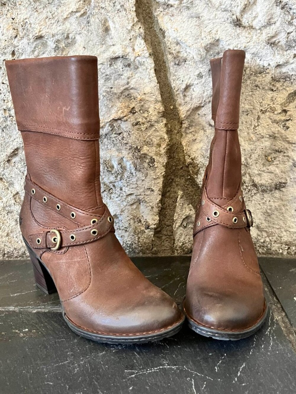 Born Gilary Boots - Picture 2 of 12